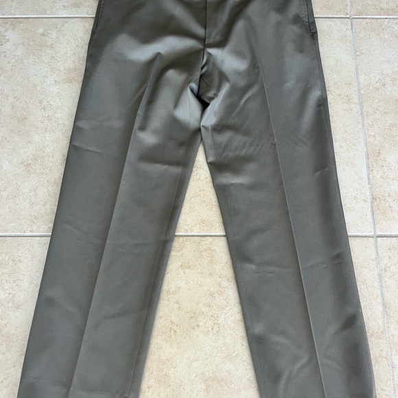 “346” Brooks Brothers Classic Straight-Leg Dress Pants in Olive